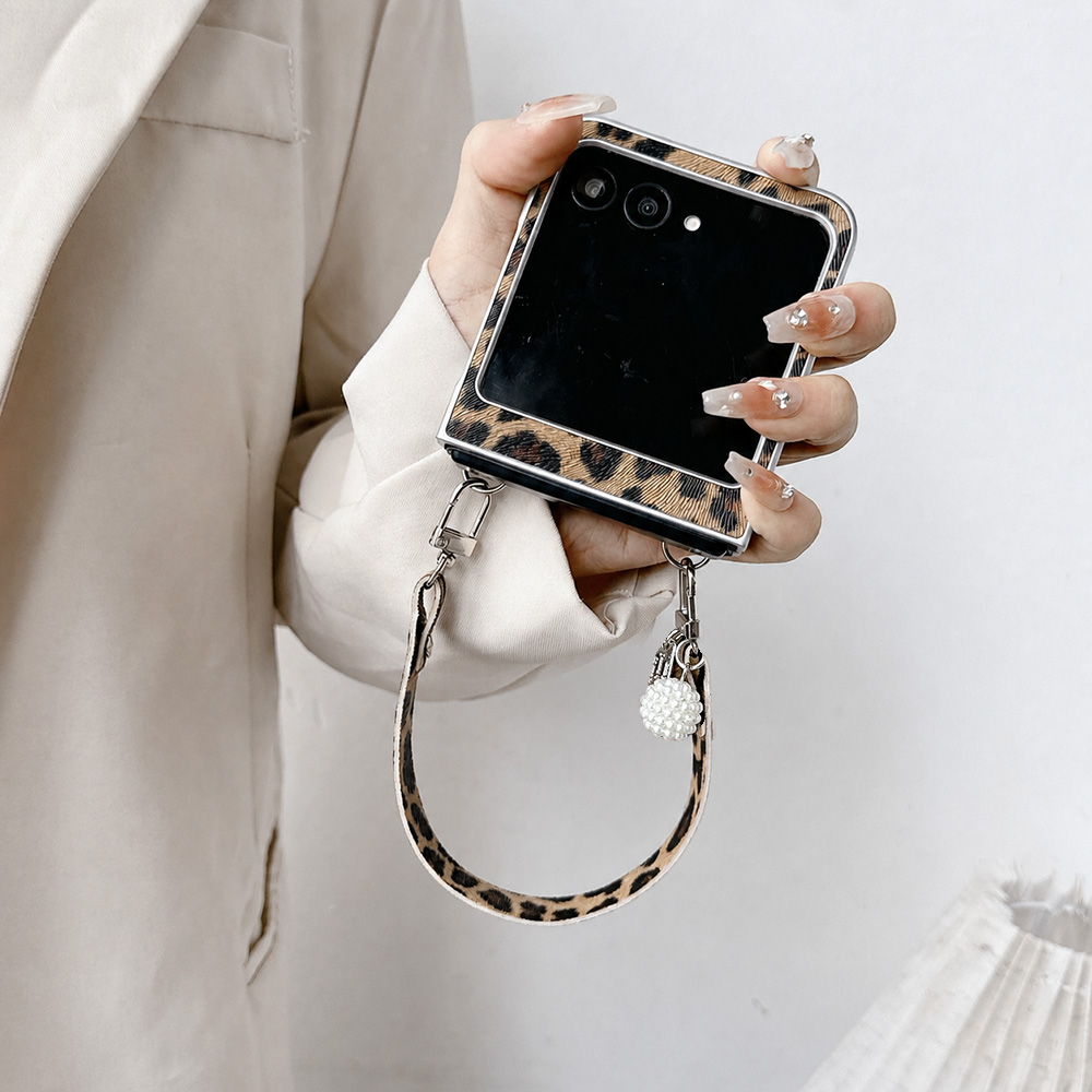 Leopard Print Folding Flip Pho - Men Accessories For Hand ulasan dan harga